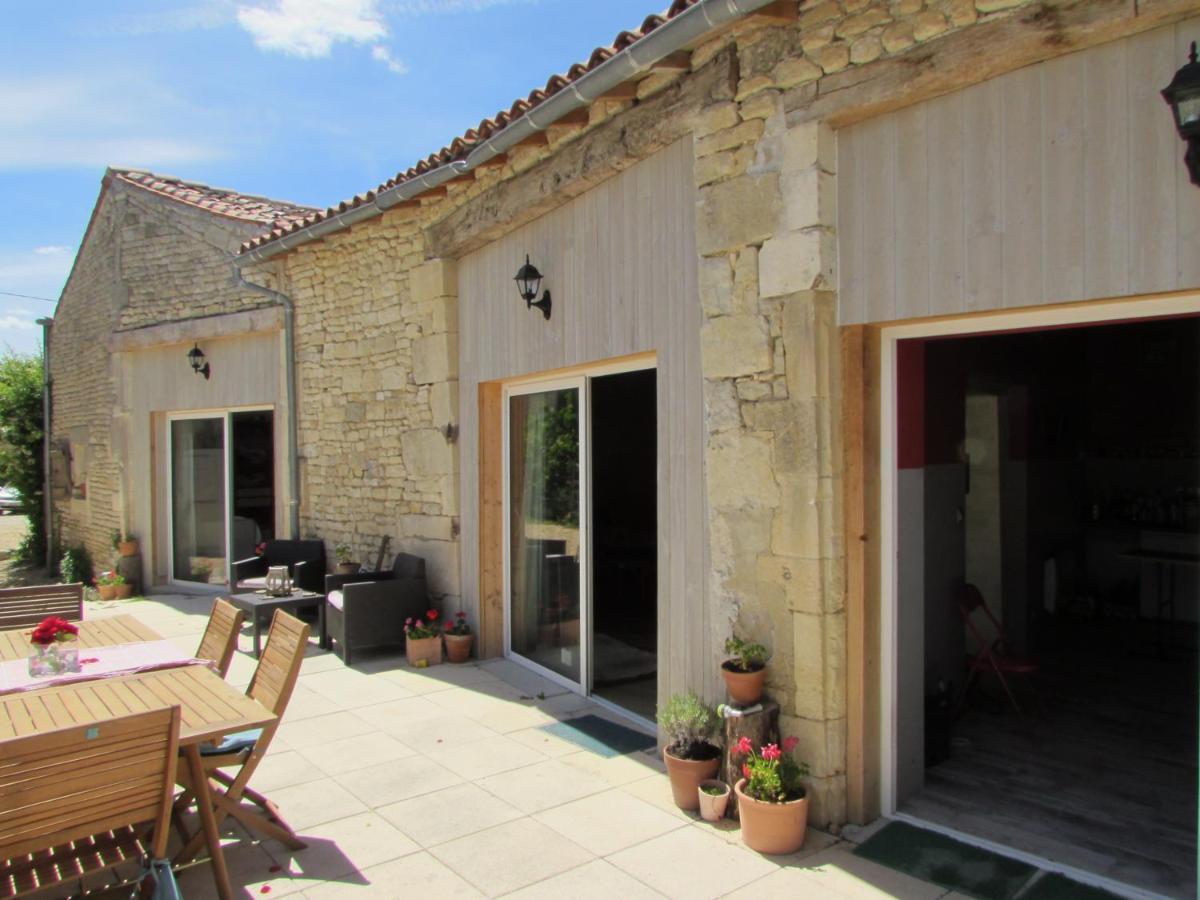 Des Lunes Guest house