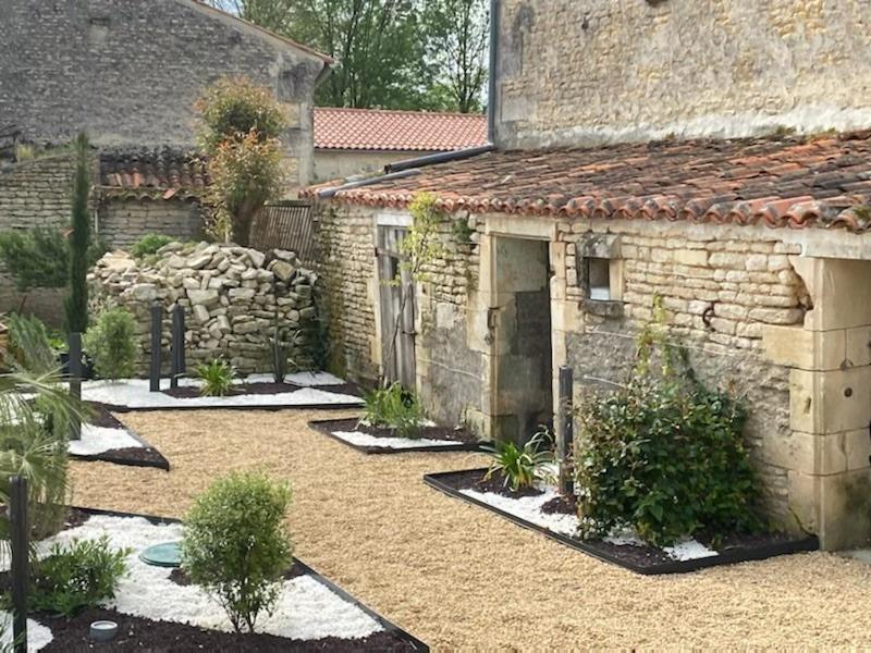 Des Lunes Guest house